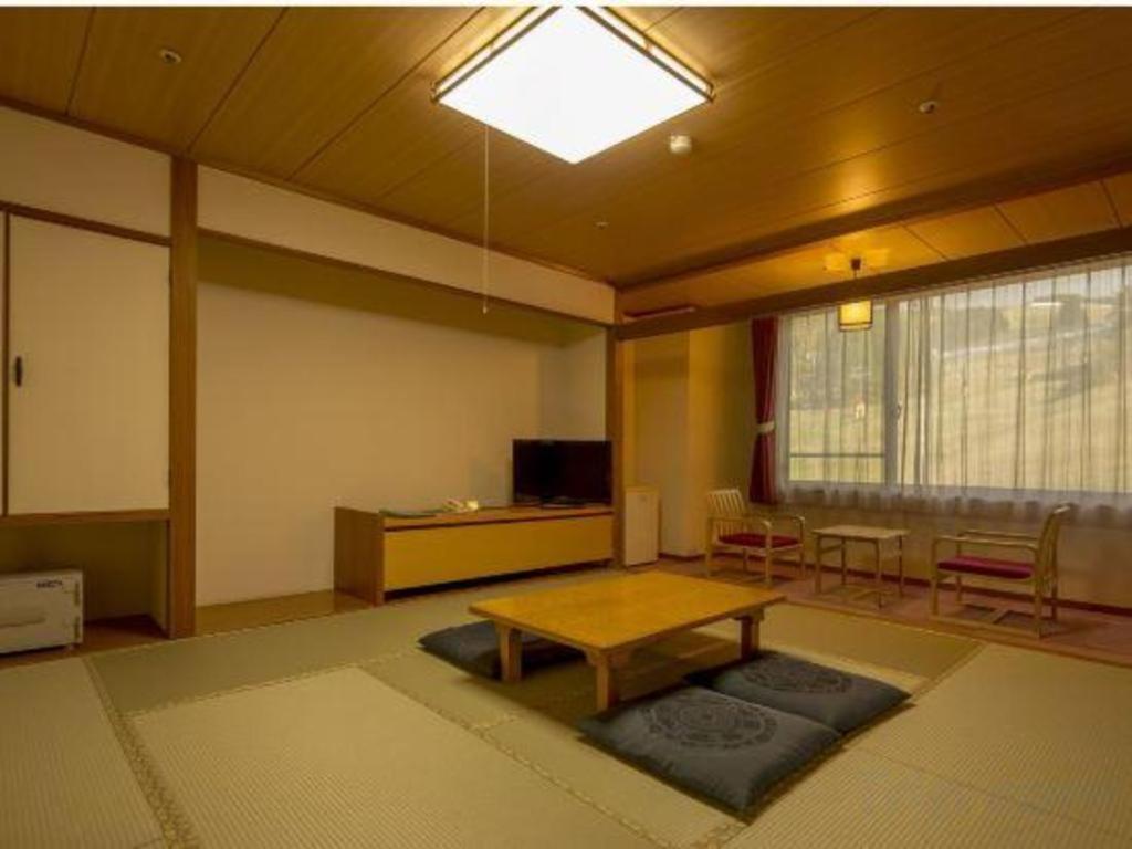 Washigatake Kogen Hotel Rainbow Gujō Extérieur photo
