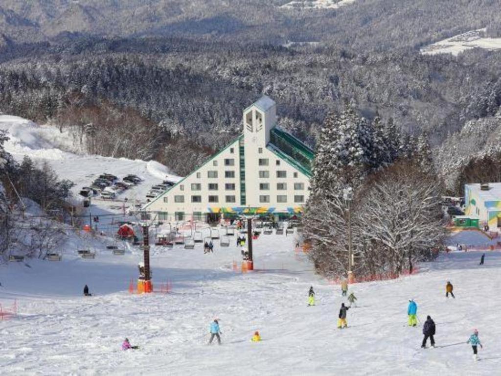 Washigatake Kogen Hotel Rainbow Gujō Extérieur photo